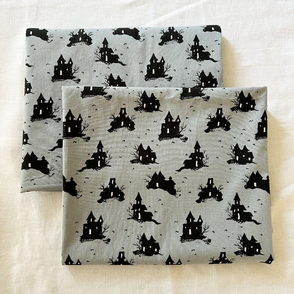 HALLOWEEN - 2 yd + 1.5 yd - Lil' Monsters - Haunted House - Fabric *Pre-Washed